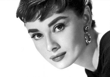 pestañas impactantesClose up Audrey Hepburn