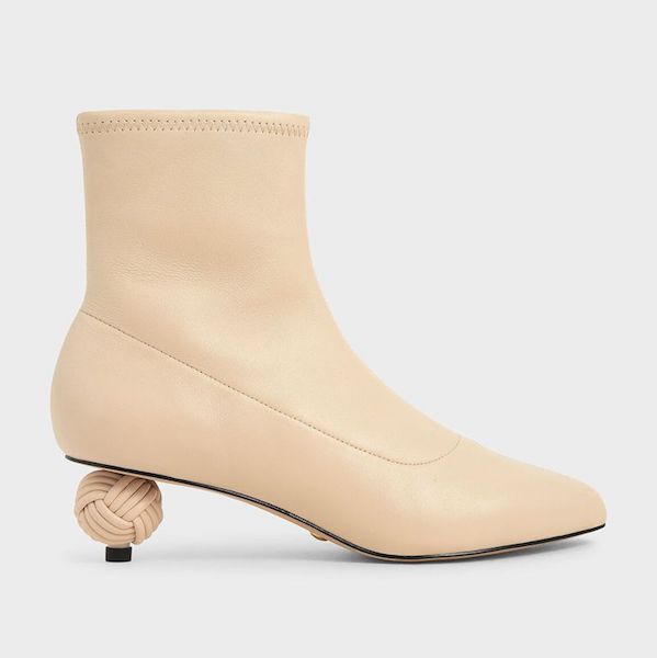 Cómo usar botas kitten heel este invierno 2020-2021