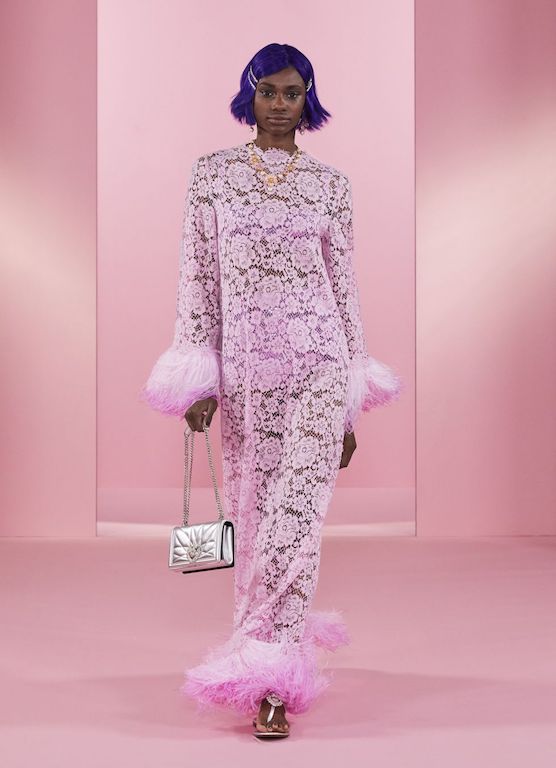 Dolce and Gabbana Power Pastel encaje