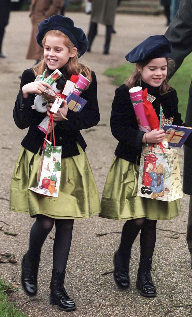 fotos de navidad de la realeza beatriz y eugenia niñas