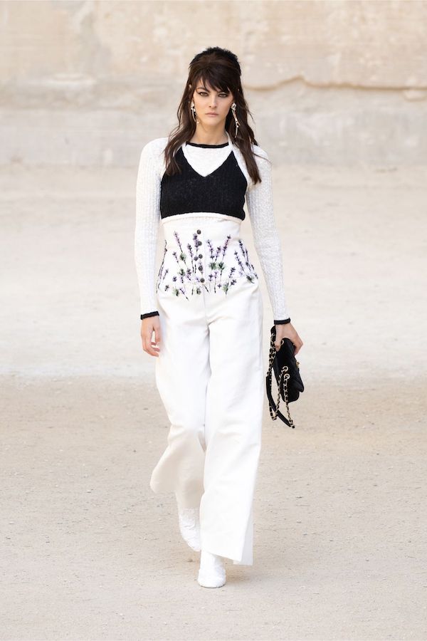 Chanel Colección Crucero 2021 2022 flores