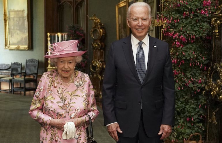 Reina Isabel II Joe Biden