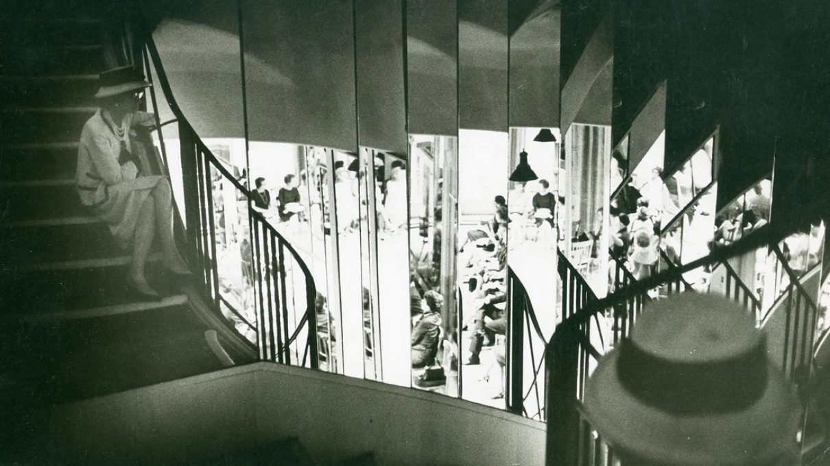 Escaleras de Coco Chanel