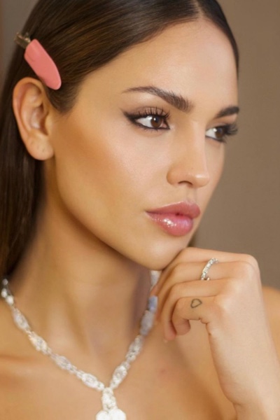 Eiza González truco para los ojos