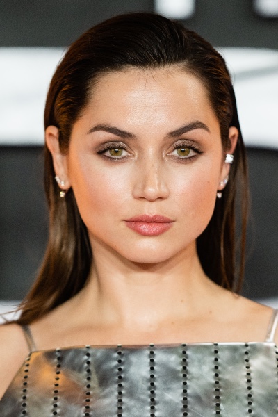 ojos de Ana de Armas