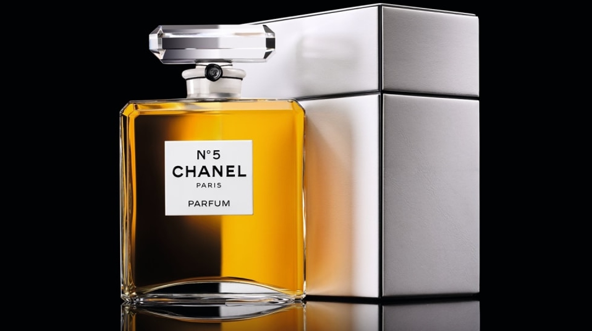 diseñador Medieval clásico Estos son los 5 perfumes más caros del mundo – Harper's Bazaar