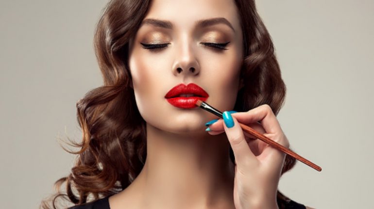 ¿Cuál es la diferencia entre lipstick y tinta para labios?