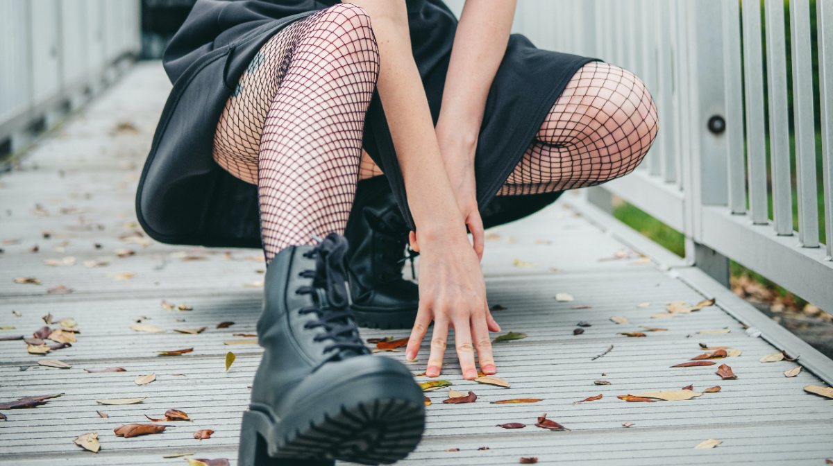 Aprende-a-combinar-tus-biker-boots-te-decimos-como