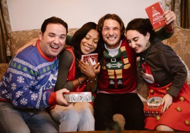 Cuál es el origen de los suéteres navideños feos